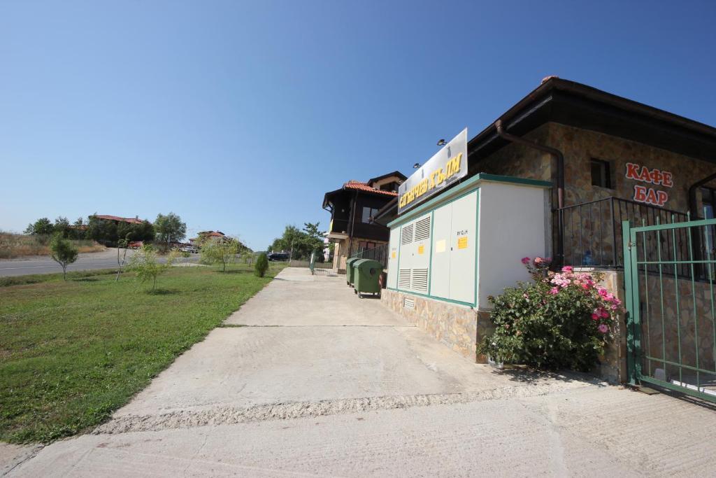 Menada Sunny Hill Villa Koșarița Exterior foto