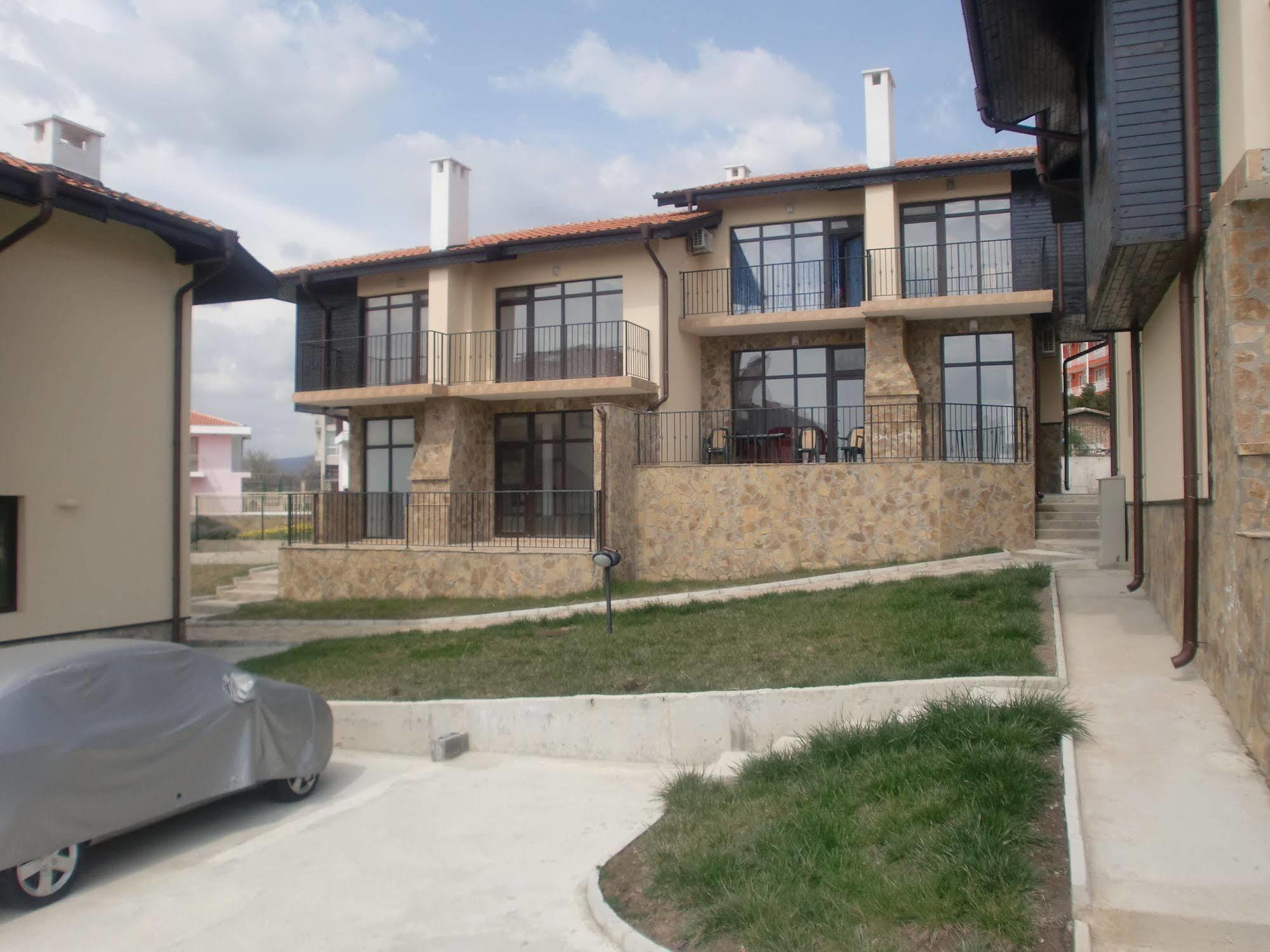 Menada Sunny Hill Villa Koșarița Exterior foto