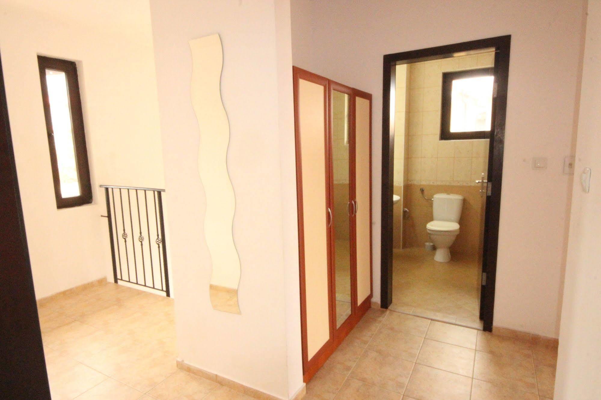 Menada Sunny Hill Villa Koșarița Exterior foto