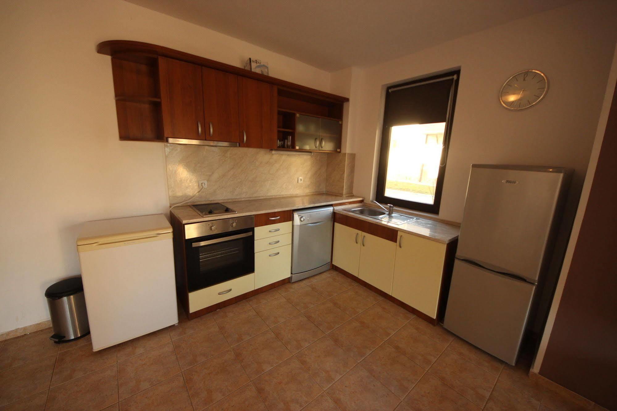 Menada Sunny Hill Villa Koșarița Exterior foto